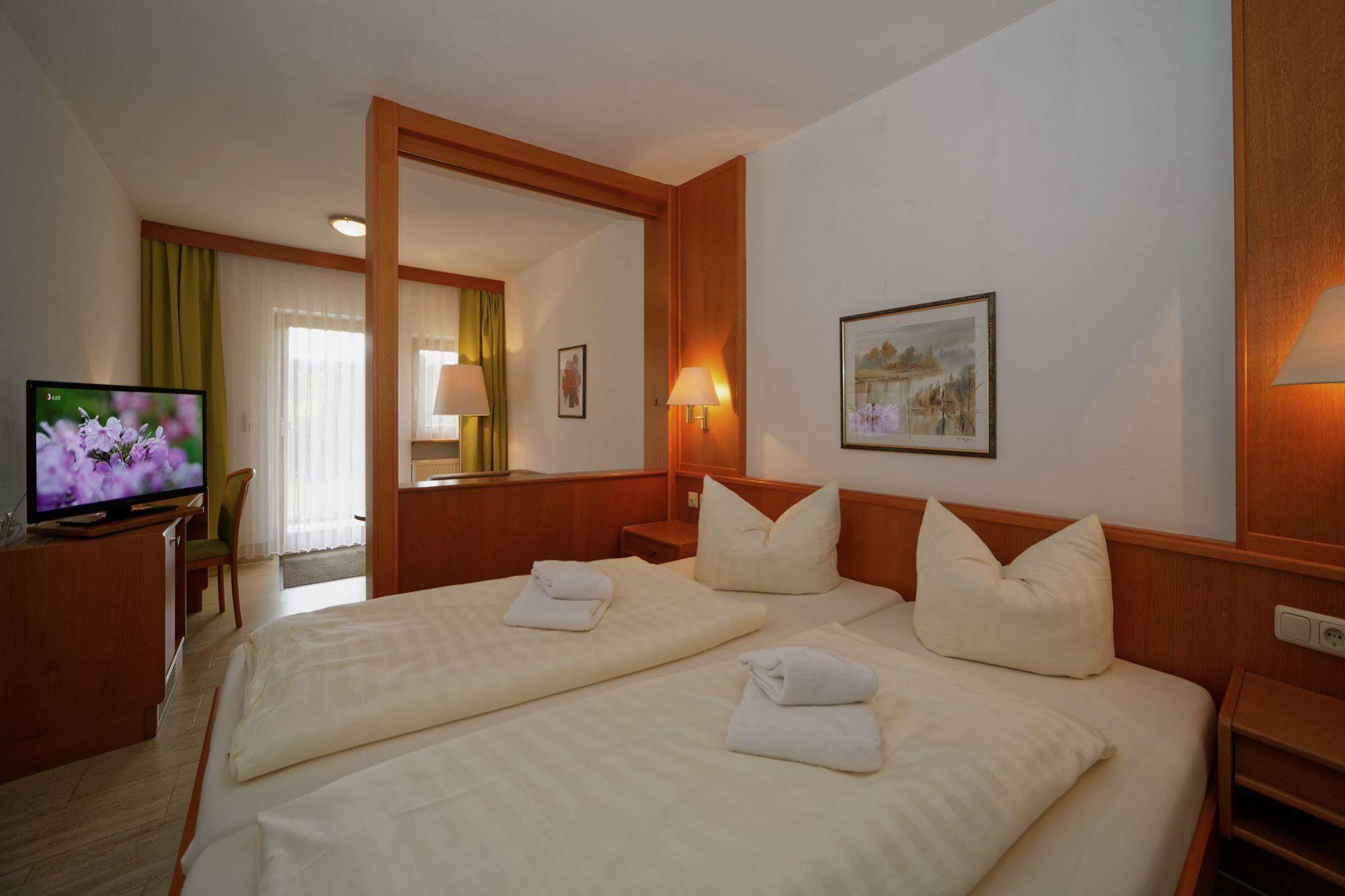 Village Hotel Bayerischer Wald Neukirchen  Dış mekan fotoğraf