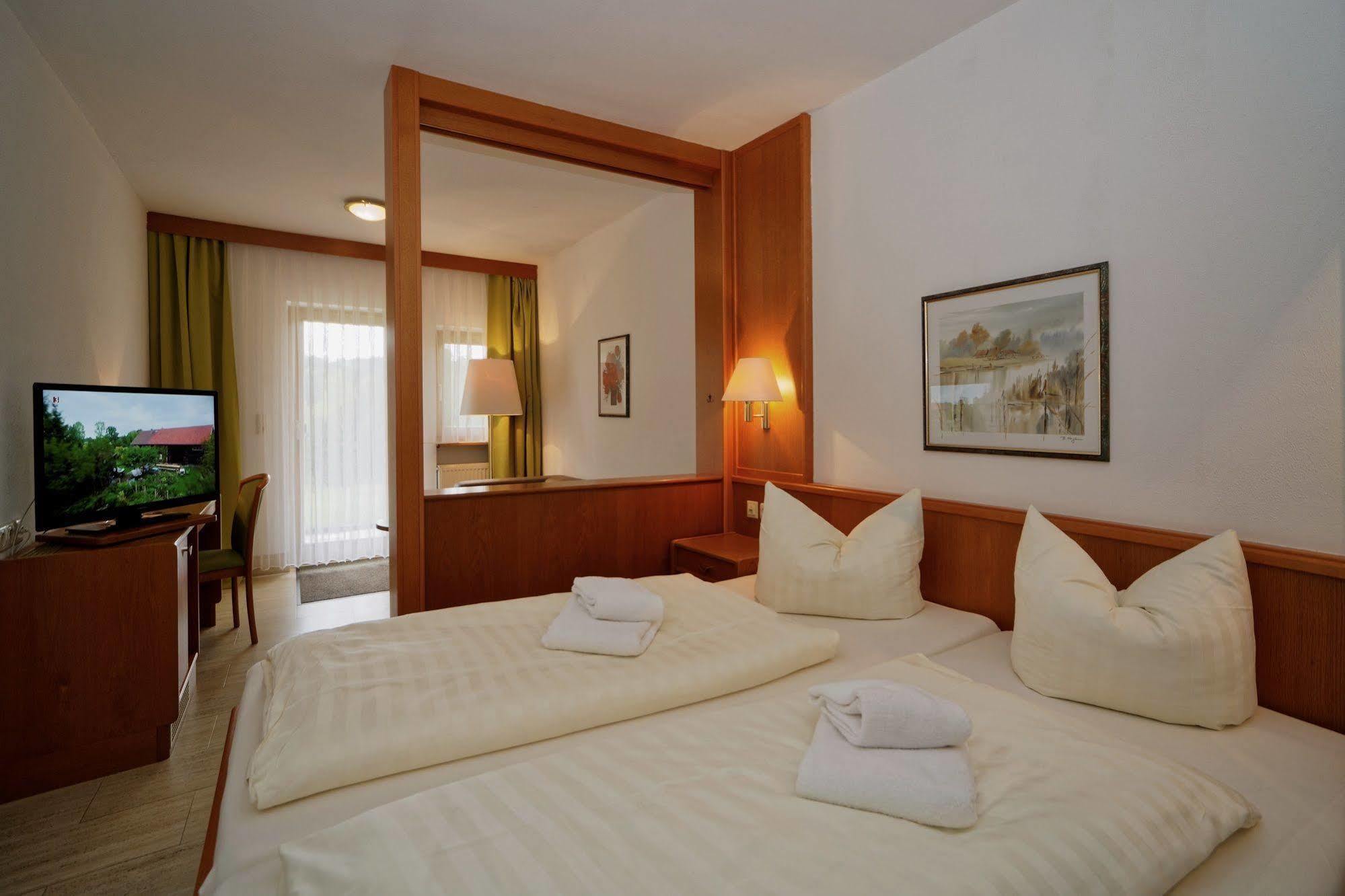 Village Hotel Bayerischer Wald Neukirchen  Dış mekan fotoğraf